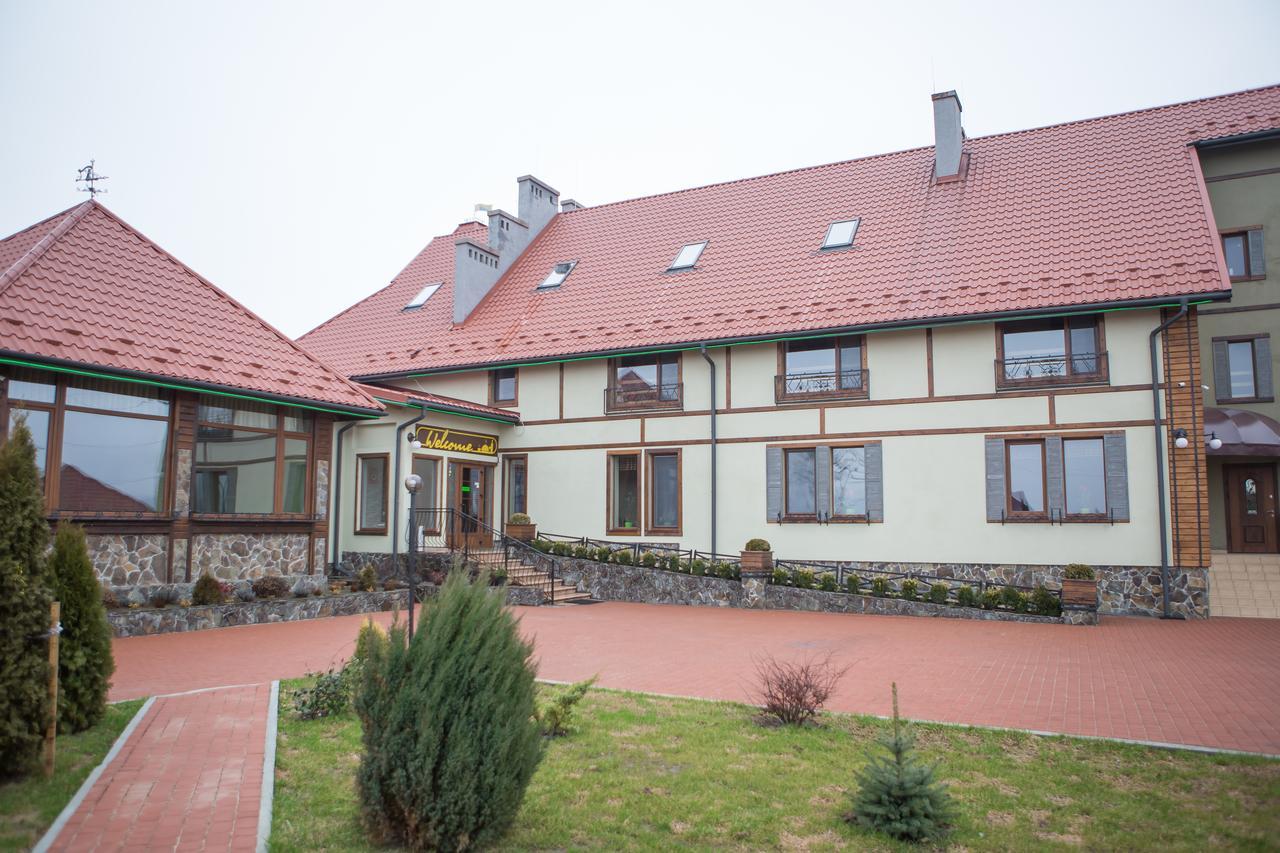 Hotel & Restaurant Complex Hap-Ok Brodki Esterno foto